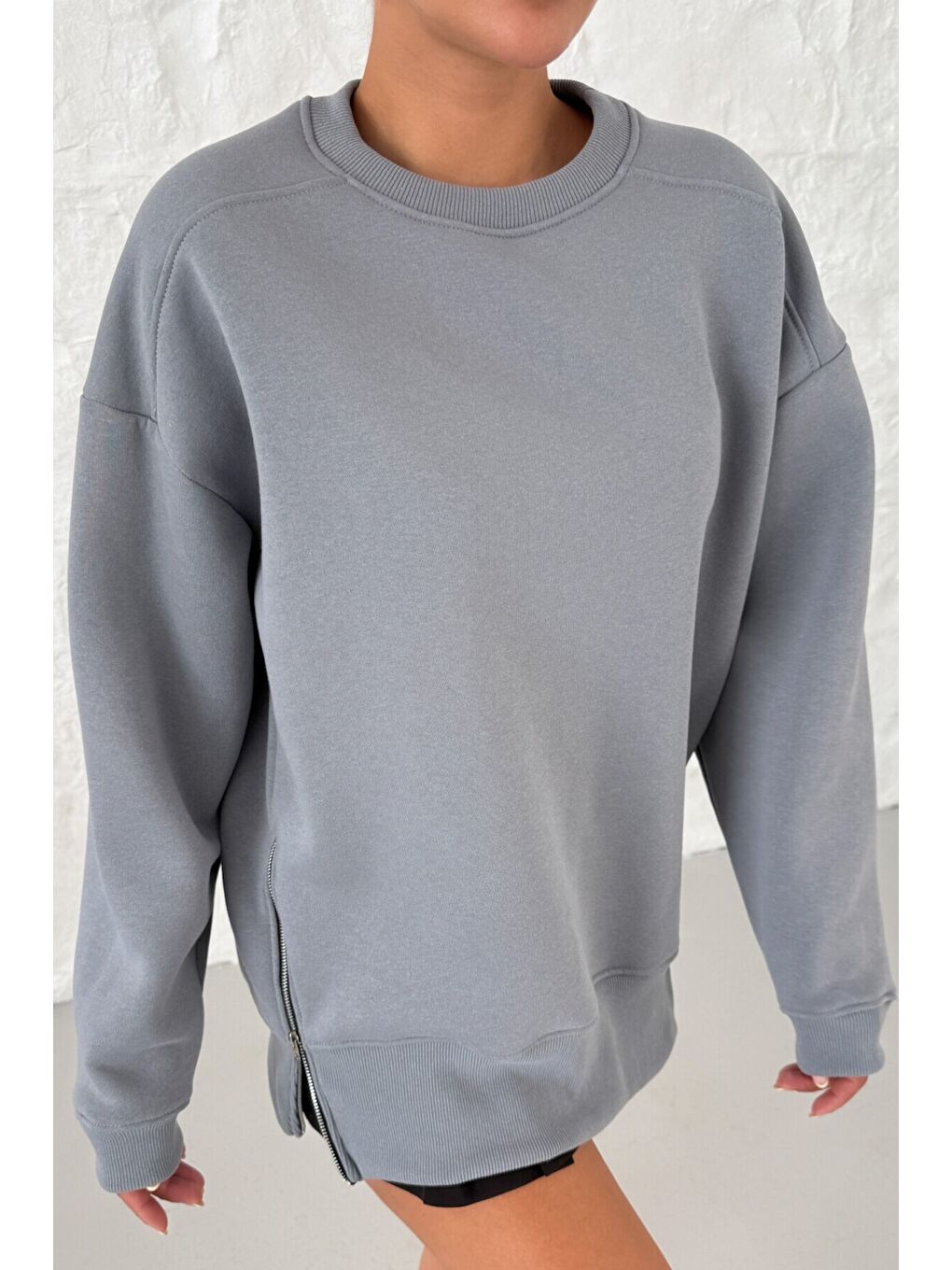 Gri Kadın Füme Bisiklet Yakalı Yanı Yarım Fermuar Detaylı Sweatshirt-4