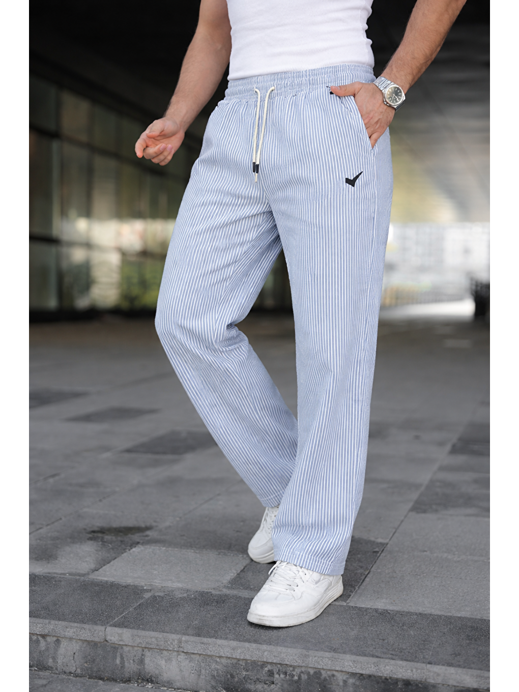 Erkek Trend Lastikli Çizgili Bol Mavi Eşofman Altı-4