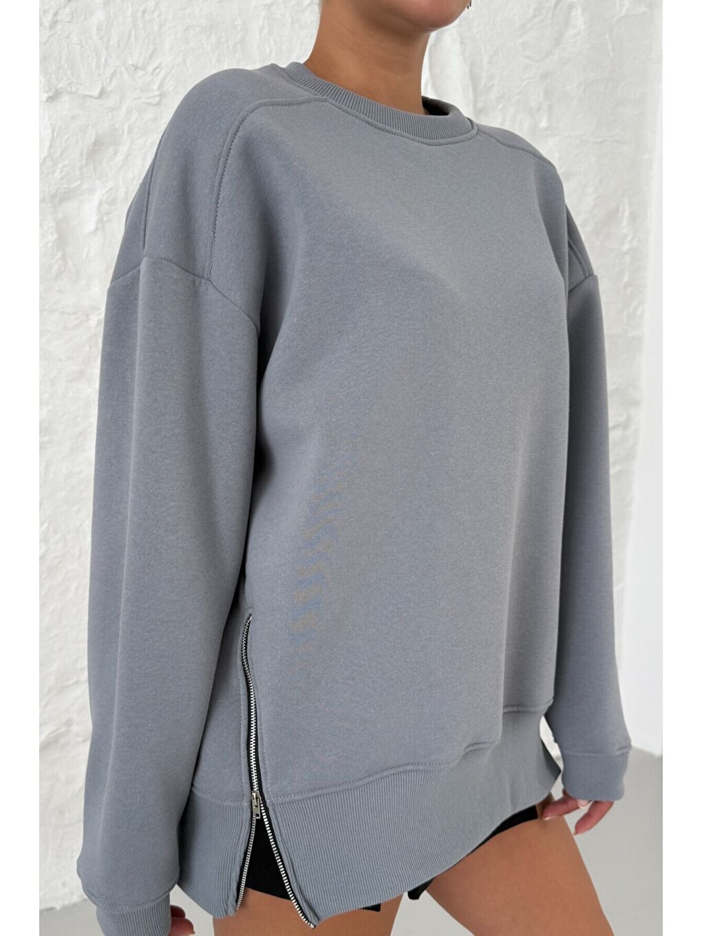 Gri Kadın Füme Bisiklet Yakalı Yanı Yarım Fermuar Detaylı Sweatshirt-5