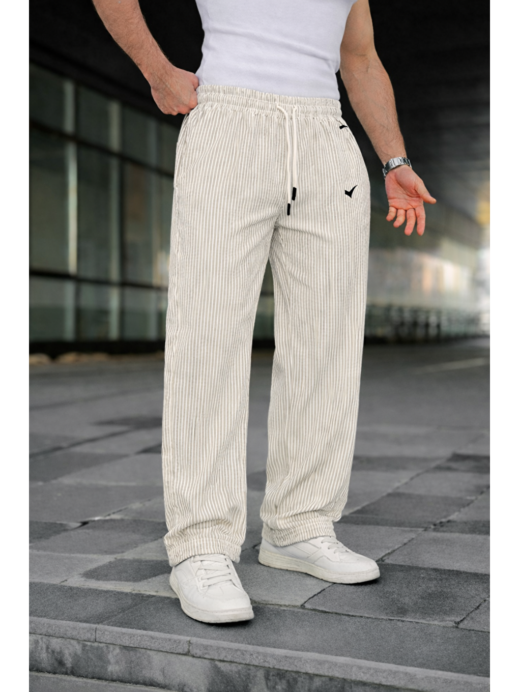 Ekru Erkek Trend Lastikli Çizgili Bol Krem Eşofman Altı-1