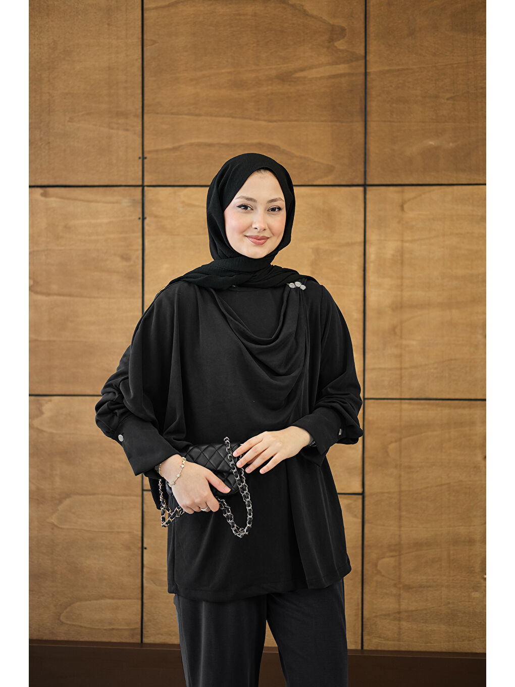 Kadın Yandan Düğme Detaylı Takım Siyah-1