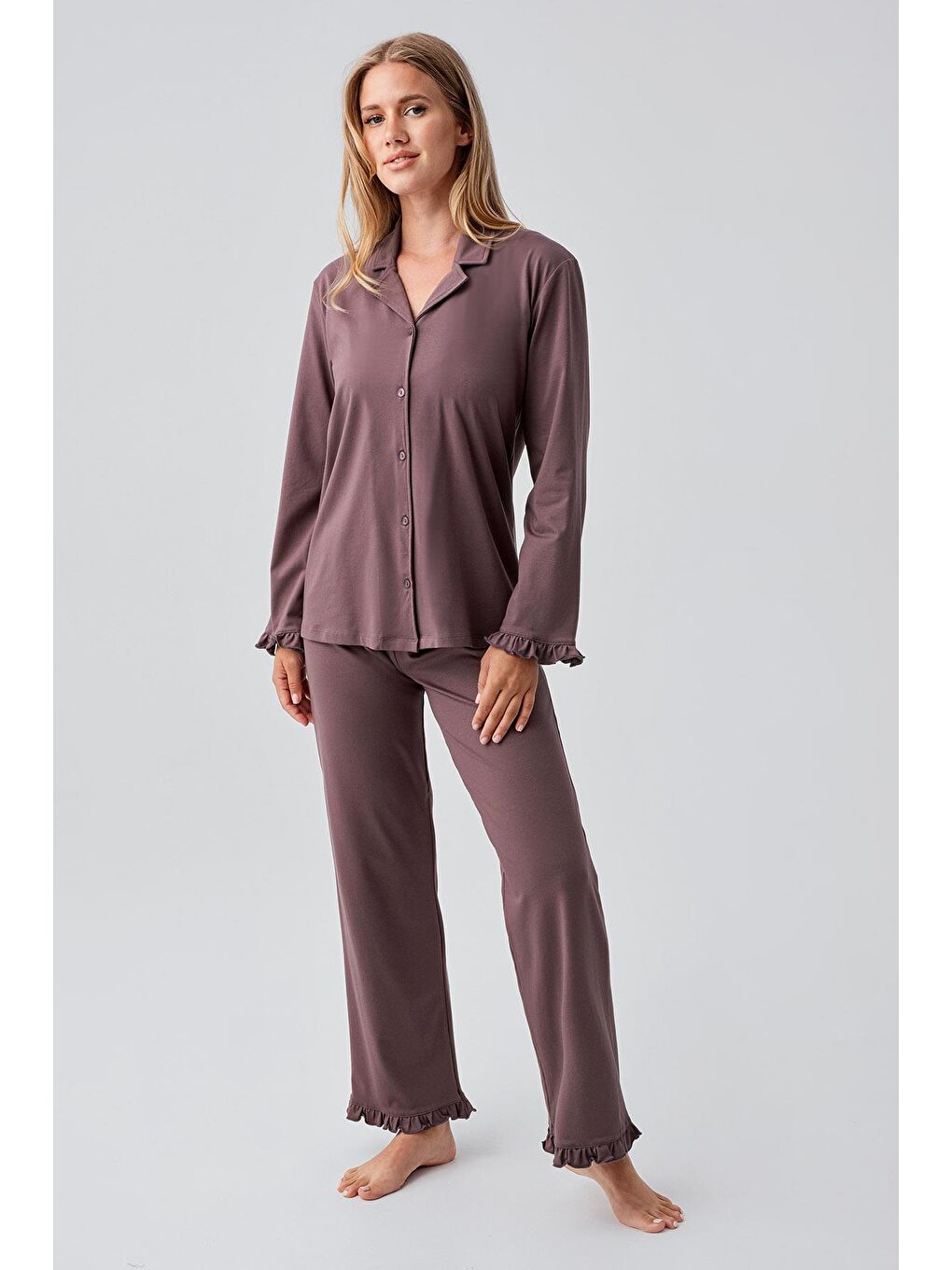 Kahverengi Uzun Kollu Düğmeli Esnek Pamuklu Pijama Takım 18203