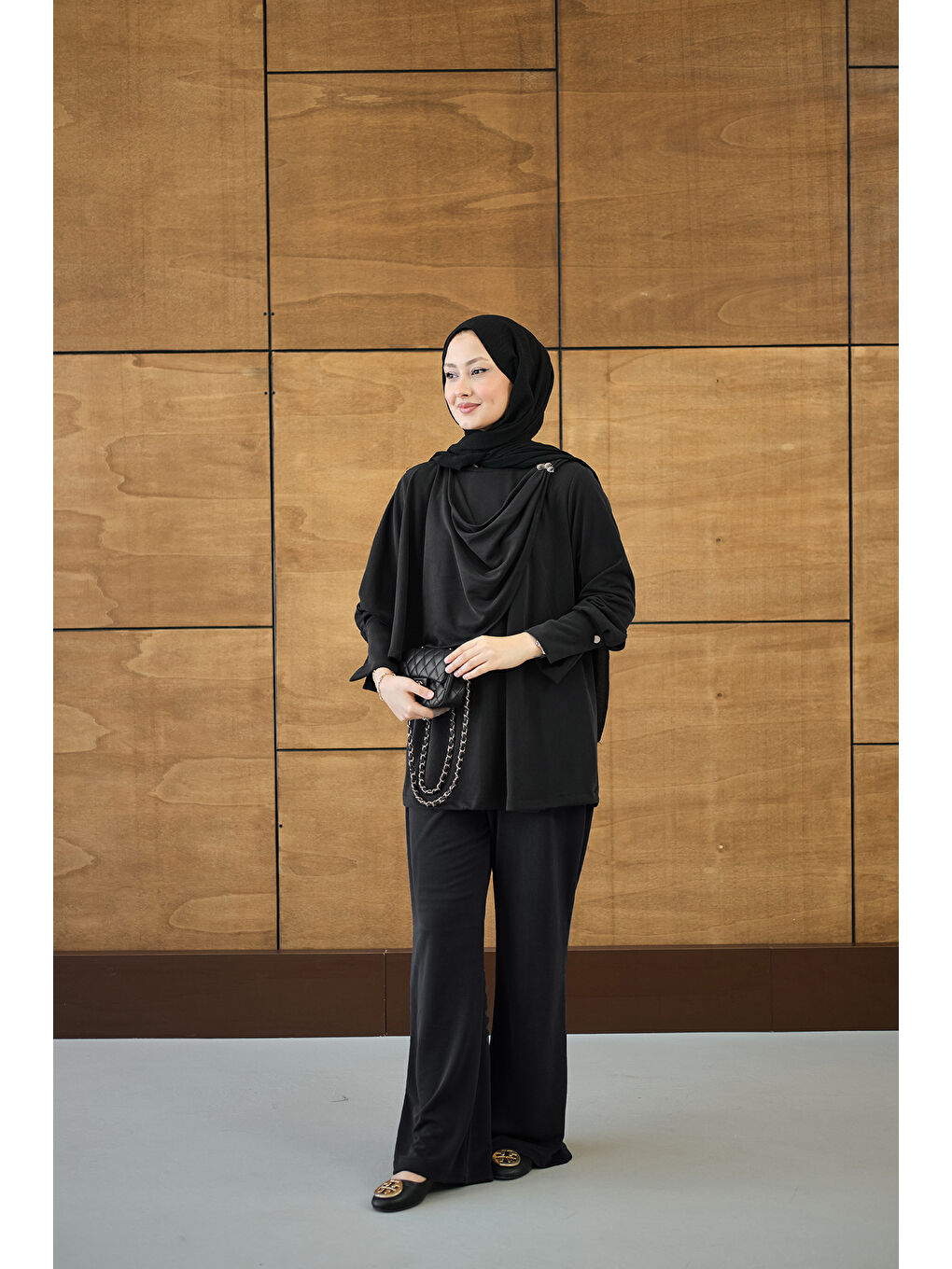 Kadın Yandan Düğme Detaylı Takım Siyah-4