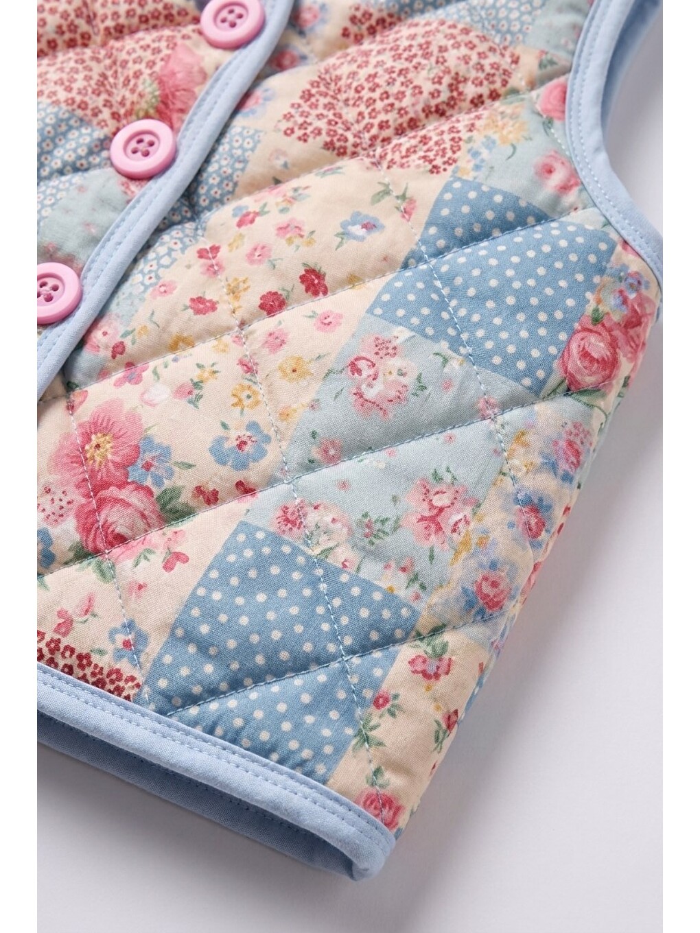 Karışık Kız Çocuk Pamuklu Çiçekli Patchwork Desenli Kapitone Yelek-1