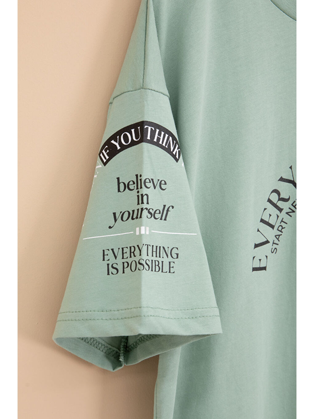 Yeşil Kolu Yazı Detaylı Bisiklet Yaka Erkek Çocuk Tişört 20901-2