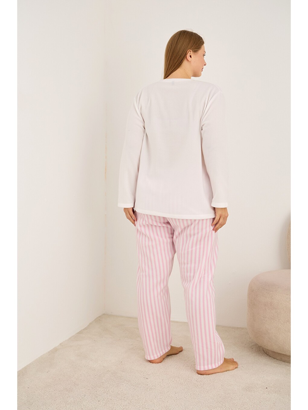 Karışık Nakışlı Büyük Beden Polar Kışlık Örme Pijama Takım 25222554-2