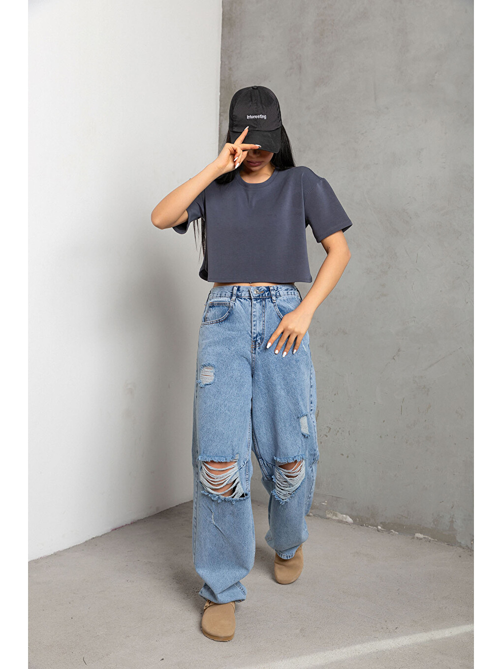 Gri Ultra Yumuşak Dokunuş: Modal Crop Top Serisi Kadın Tişört @Savona-5