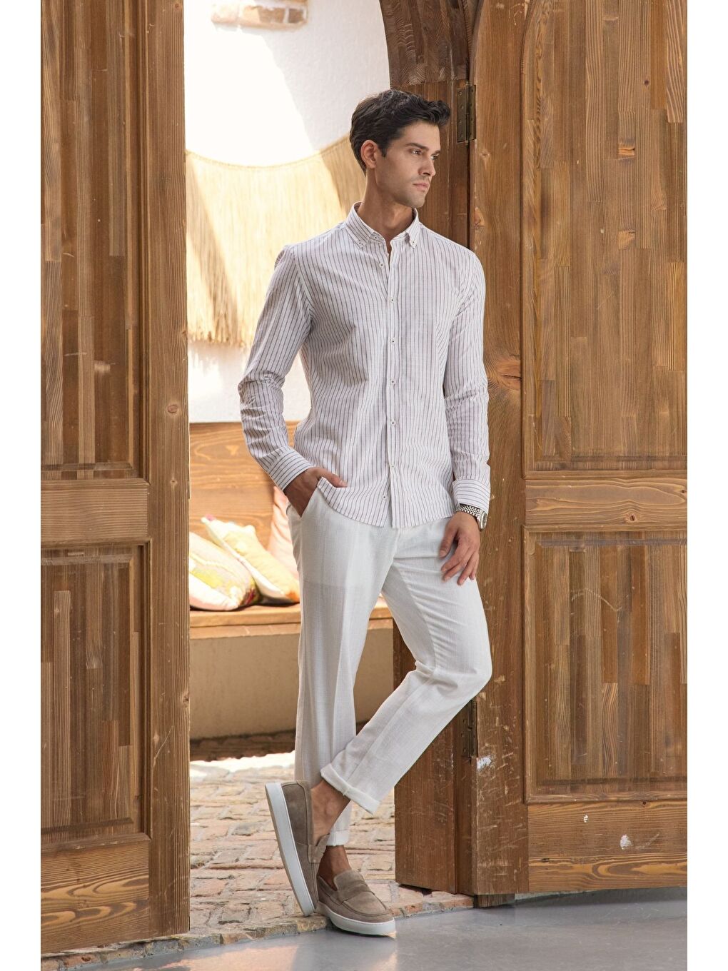 Gri Onan Erkek Klasik Gömlek Modern Slim Fit Keten Görünümlü İnce Çizgili Desen-1