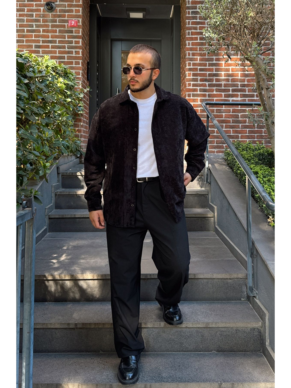 Siyah Yotau Erkek Oversize Fit Kadife Uzun Kollu Gömlek Ceket-1