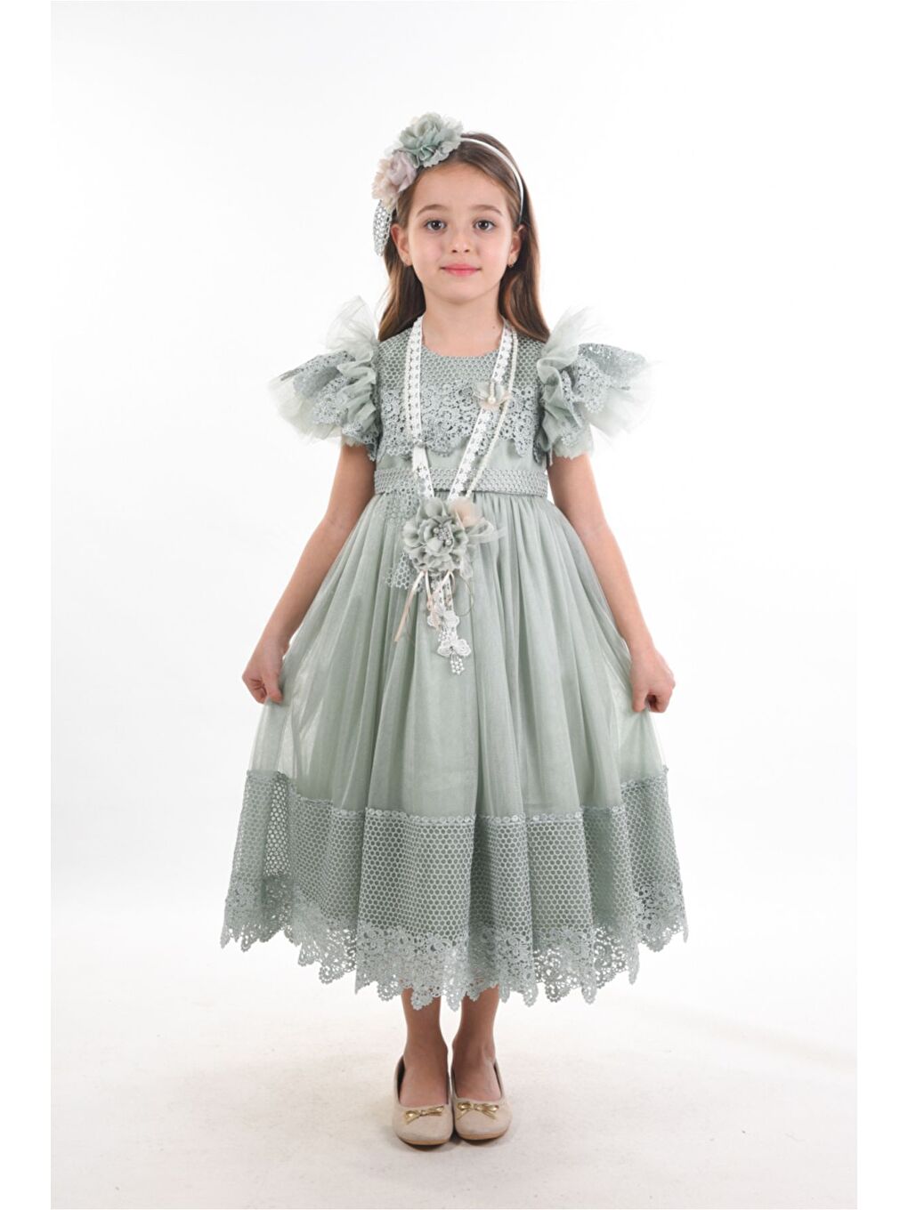Yeşil Saç Aksesuarlı Kız Çocuk Elbise