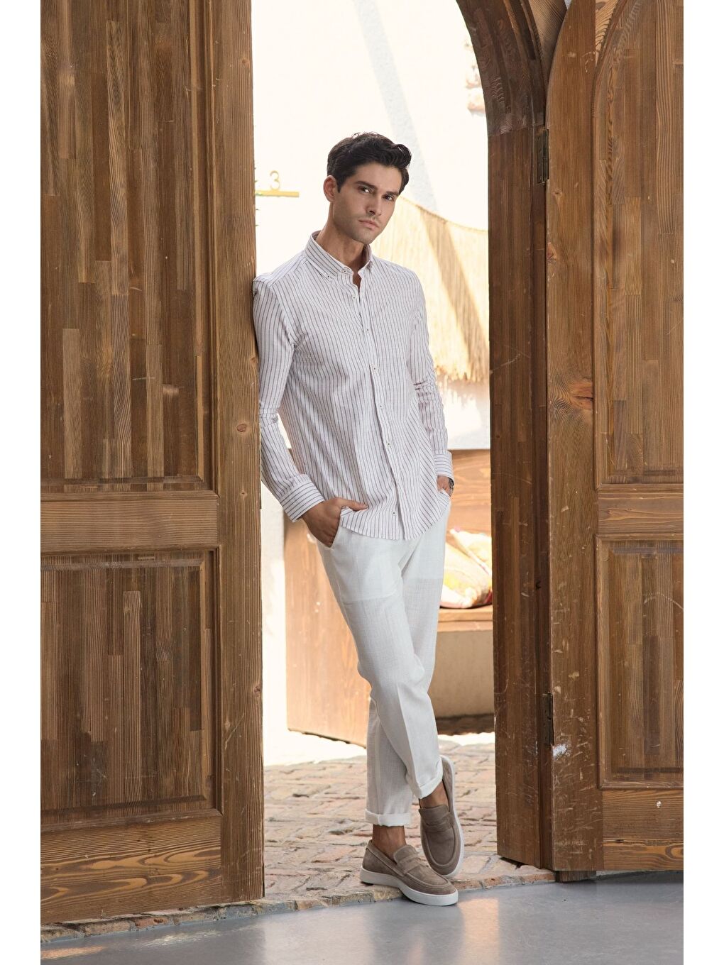 Gri Onan Erkek Klasik Gömlek Modern Slim Fit Keten Görünümlü İnce Çizgili Desen-2