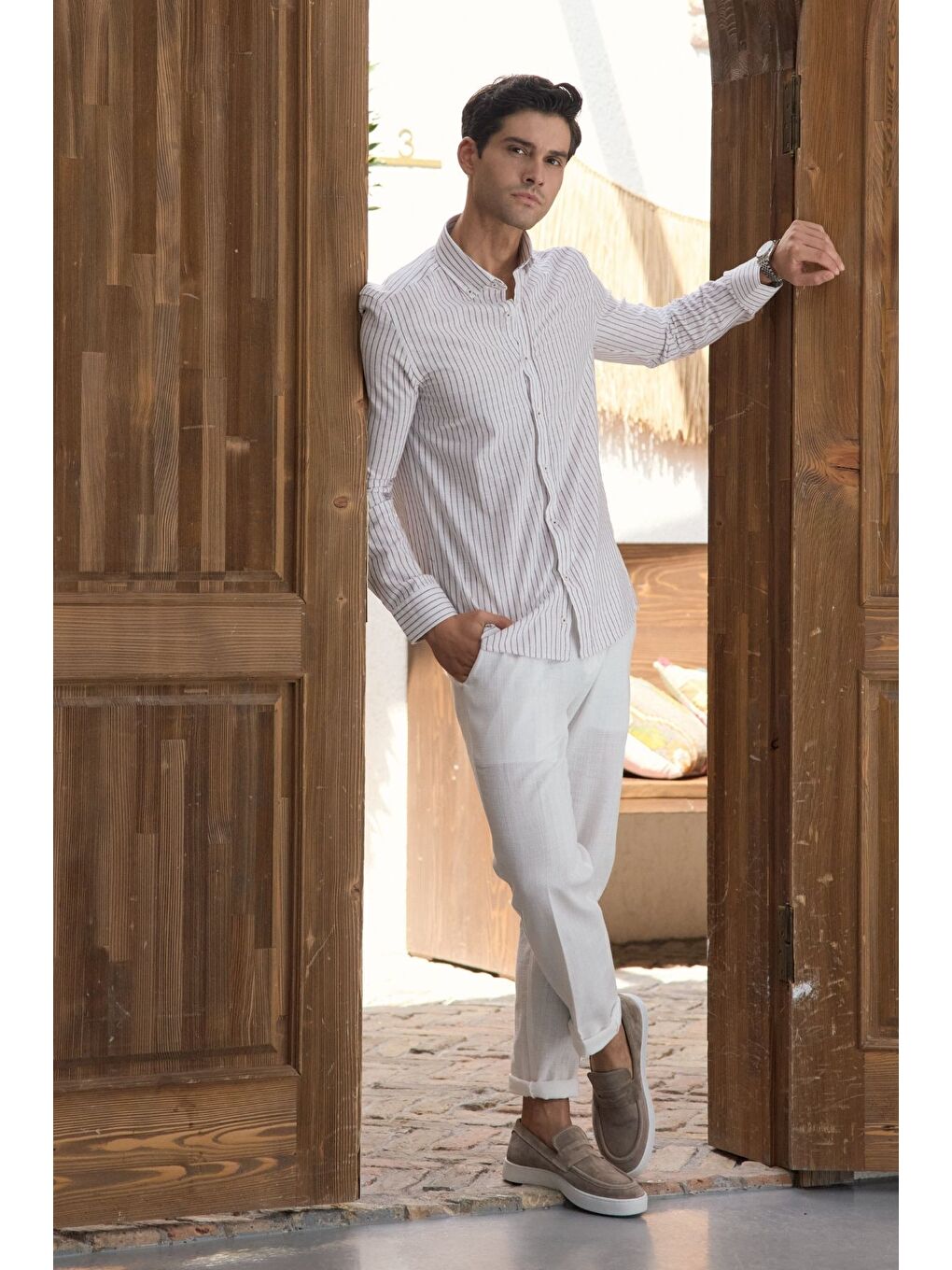 Gri Onan Erkek Klasik Gömlek Modern Slim Fit Keten Görünümlü İnce Çizgili Desen-3