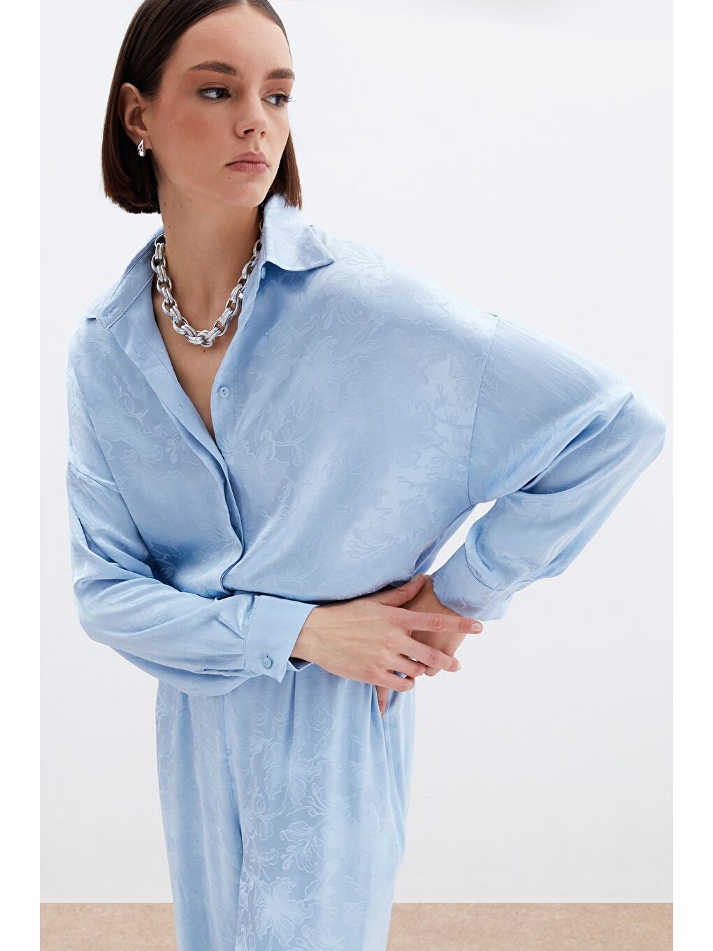 Jakarlı Saten Gömlek - Bebe Mavi-5