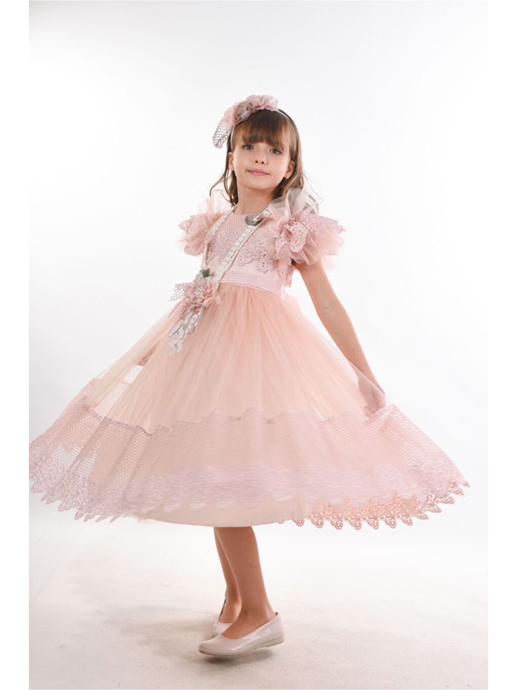 Pembe Saç Aksesuarlı Kız Çocuk Elbise