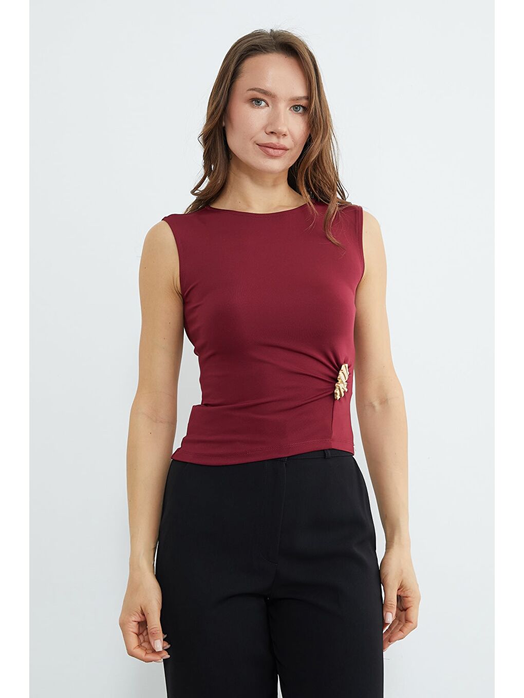 Bordo Toka Detaylı Bisiklet Yaka Bluz