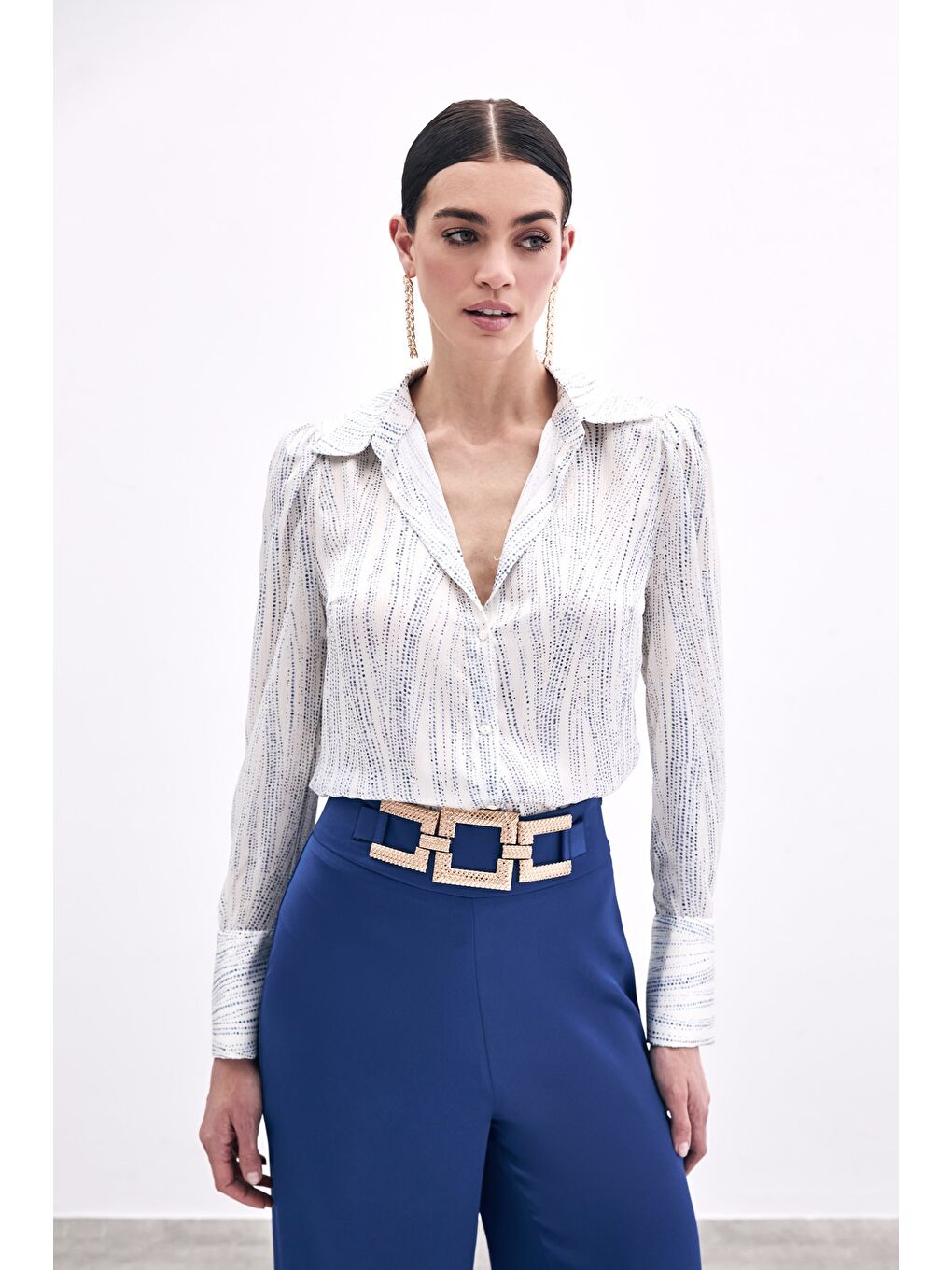 Geniş Manşetli Gömlek - Ekru-Mavi-1