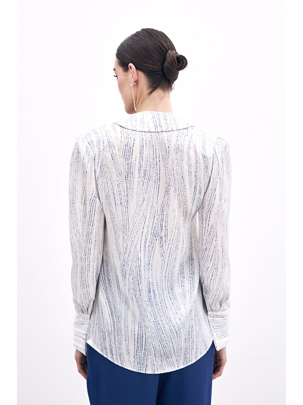 Geniş Manşetli Gömlek - Ekru-Mavi-5