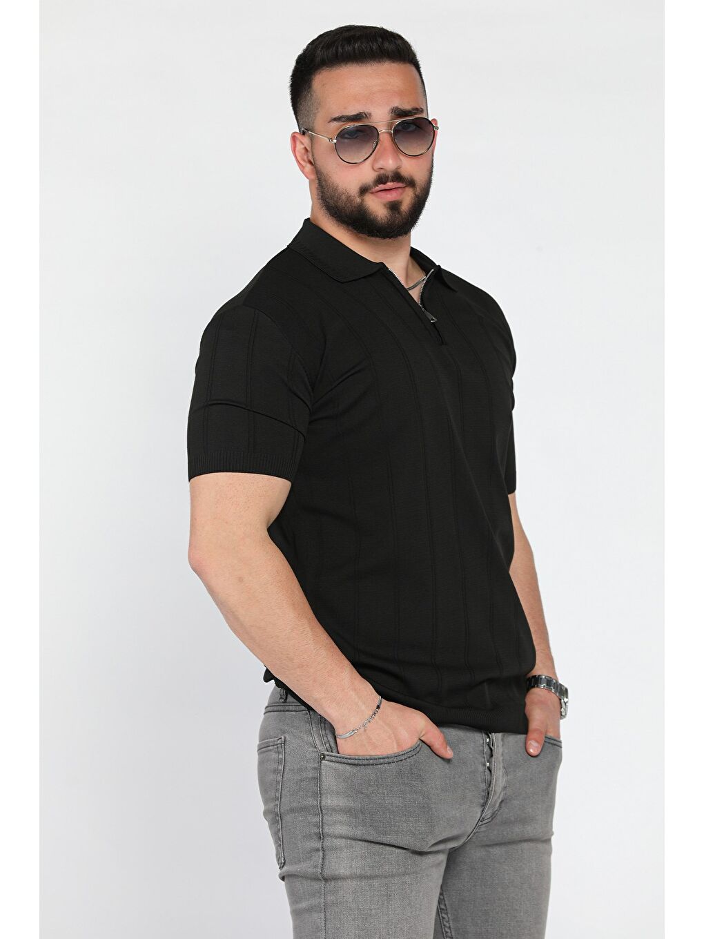 Siyah Erkek Bisiklet Yaka Yarım Fermuarlı Triko Tişört-1