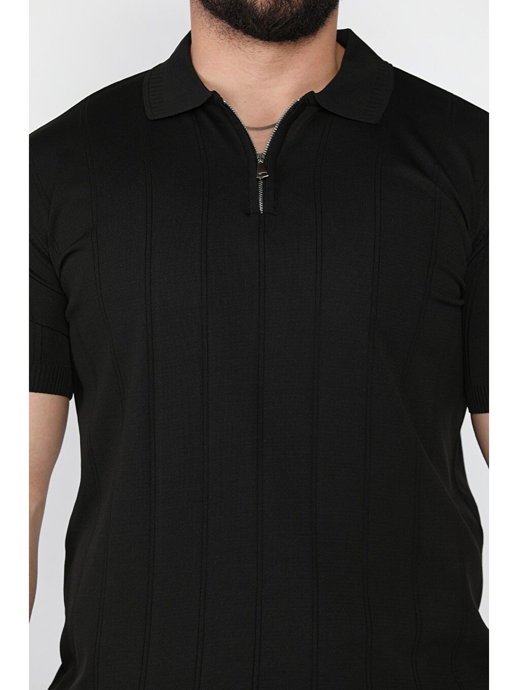 Siyah Erkek Bisiklet Yaka Yarım Fermuarlı Triko Tişört-3