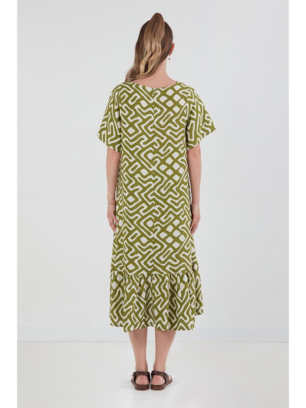 Yeşil Desenli V Yaka Salaş Elbise-3