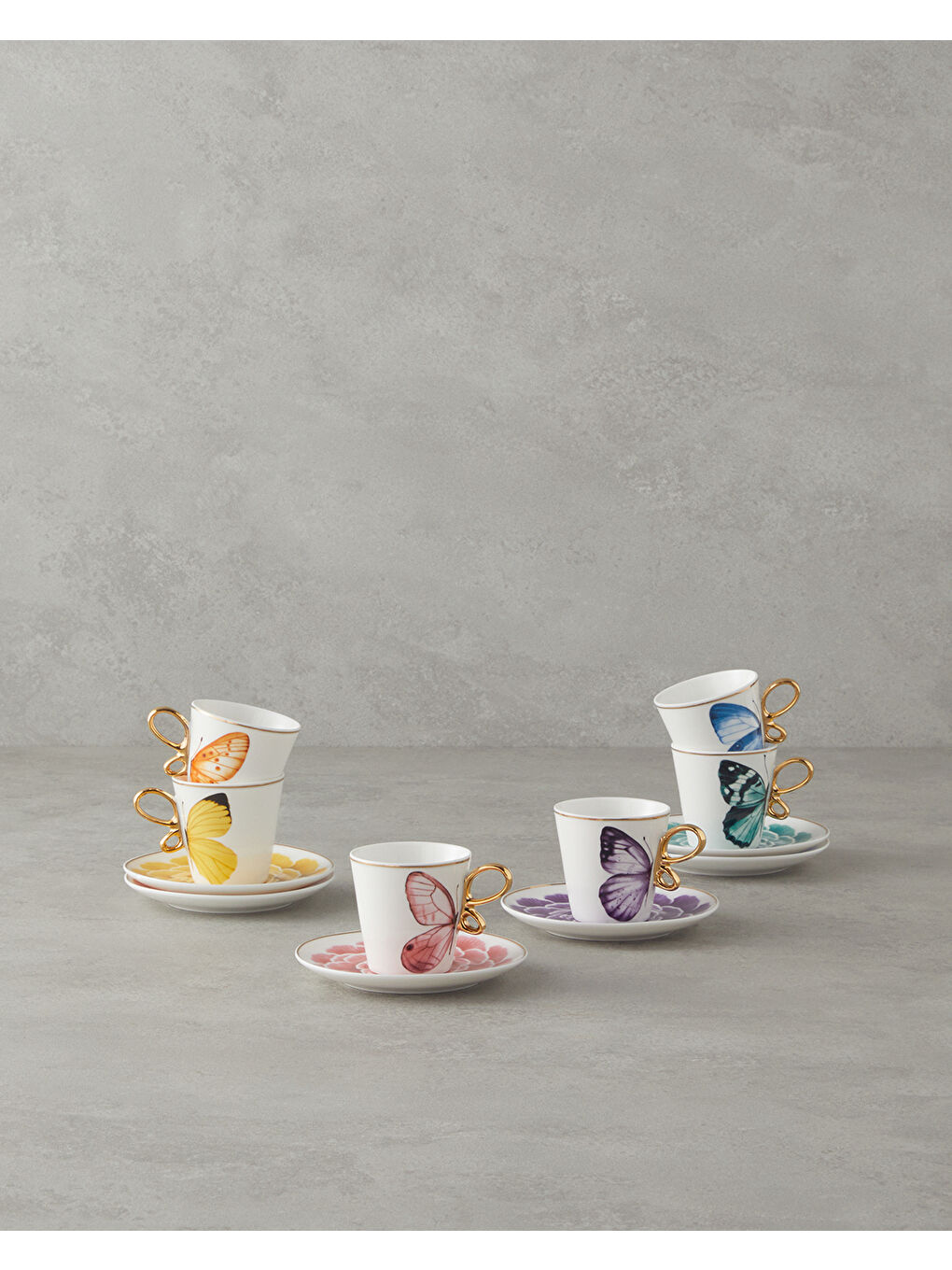 Beyaz Butterfly Rose New Bone China 12 Parça 6 Kişilik Kahve Fincan Takımı 90 ml Renkli