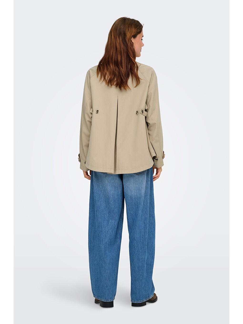 Bej Onlnana Relaxed Fit Düğme Ayrıntılı Dik Yaka Mont 15361452-2