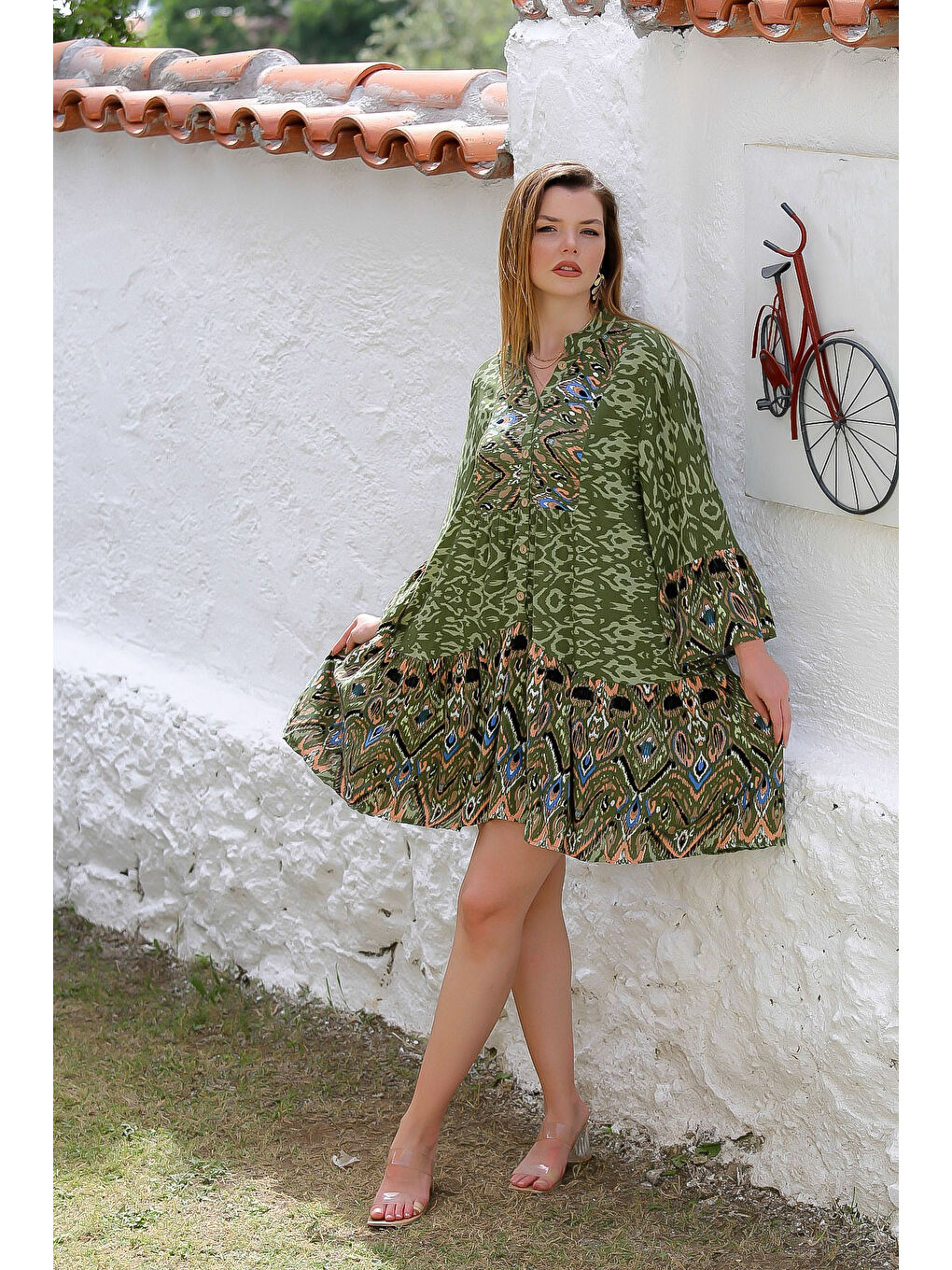 Haki Hakim Yaka 3/4 Kol Düğmeli Kol Ve Etek Ucu Fırfırlı Allover Baskılı Dokuma Casual Elbise-6