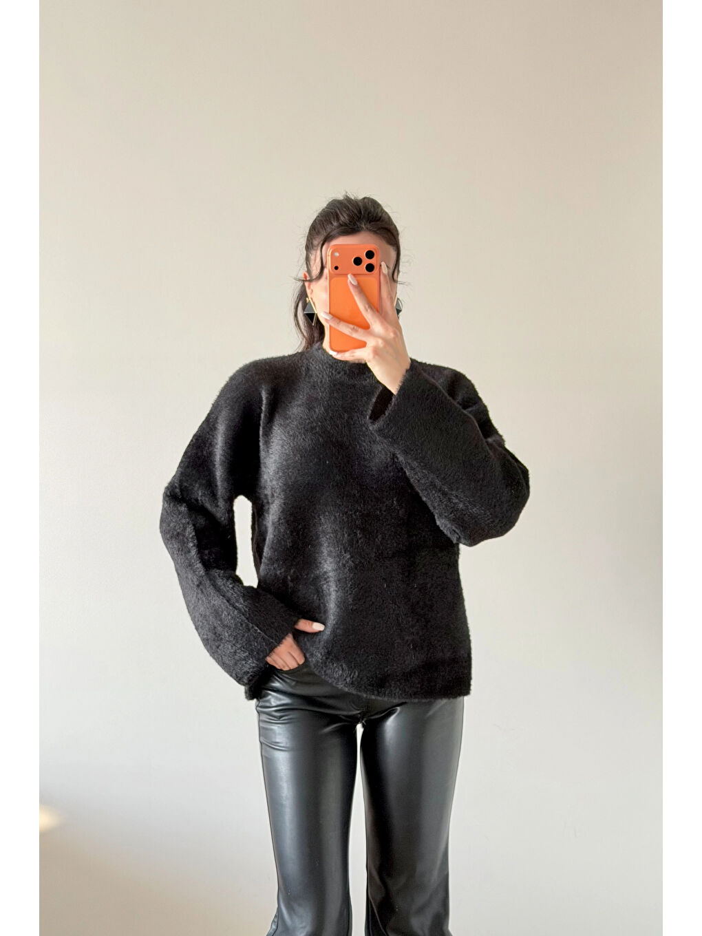 Kadın Siyah Oversize Kazak 1014-2341-5