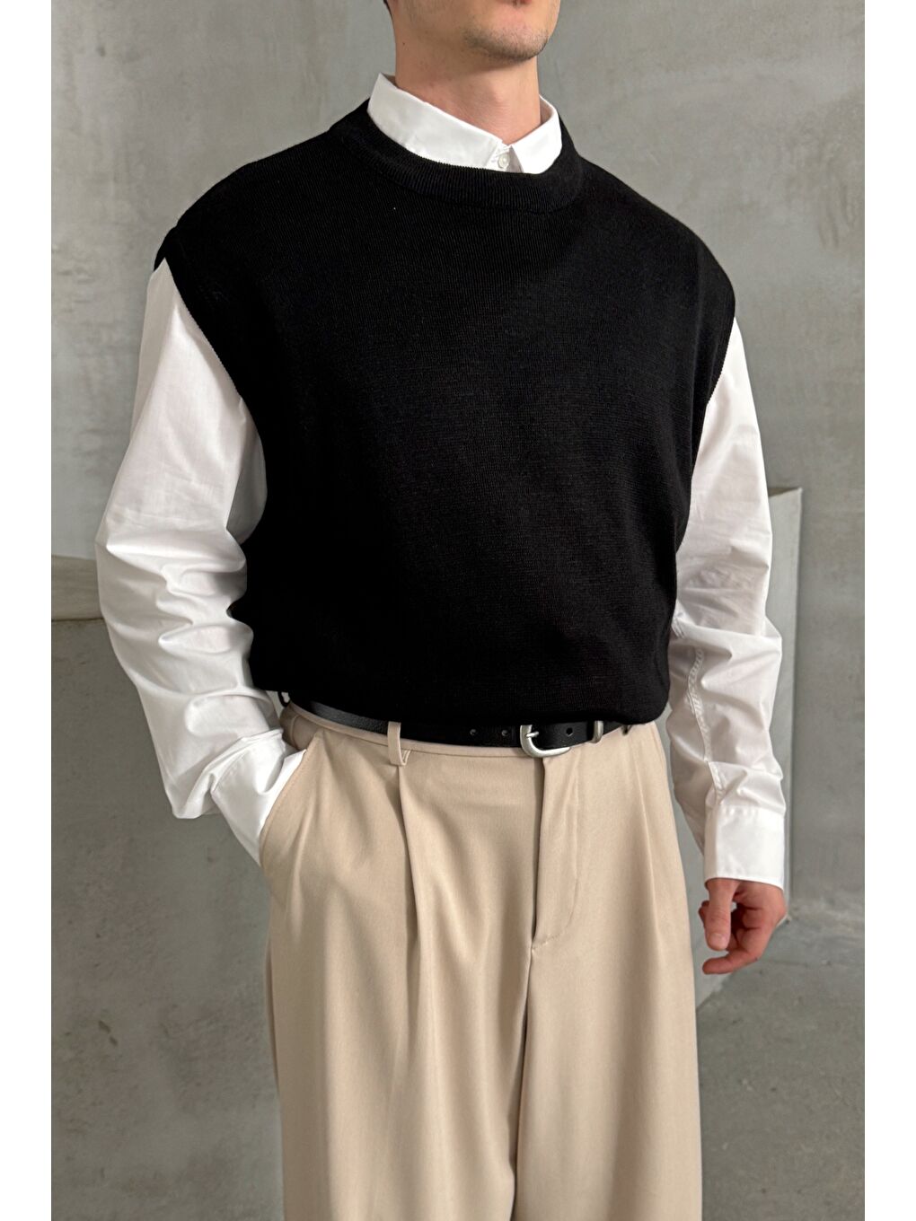 Siyah Erkek Bisiklet Yaka Oversize Süveter-1