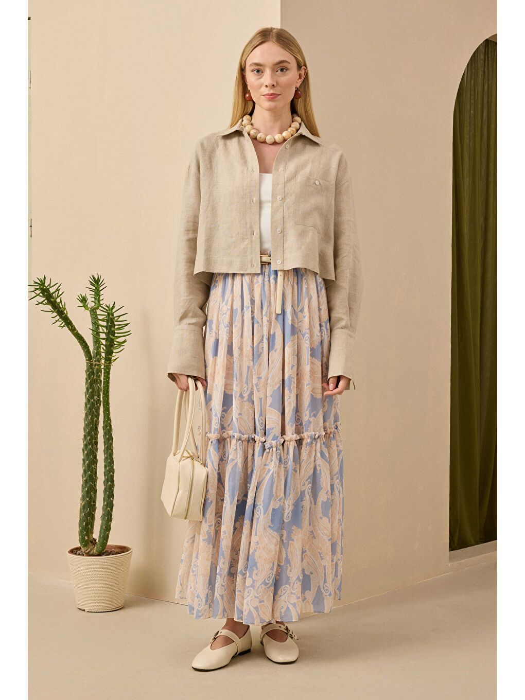 Bej Keten Crop Gömlek Sedef-3