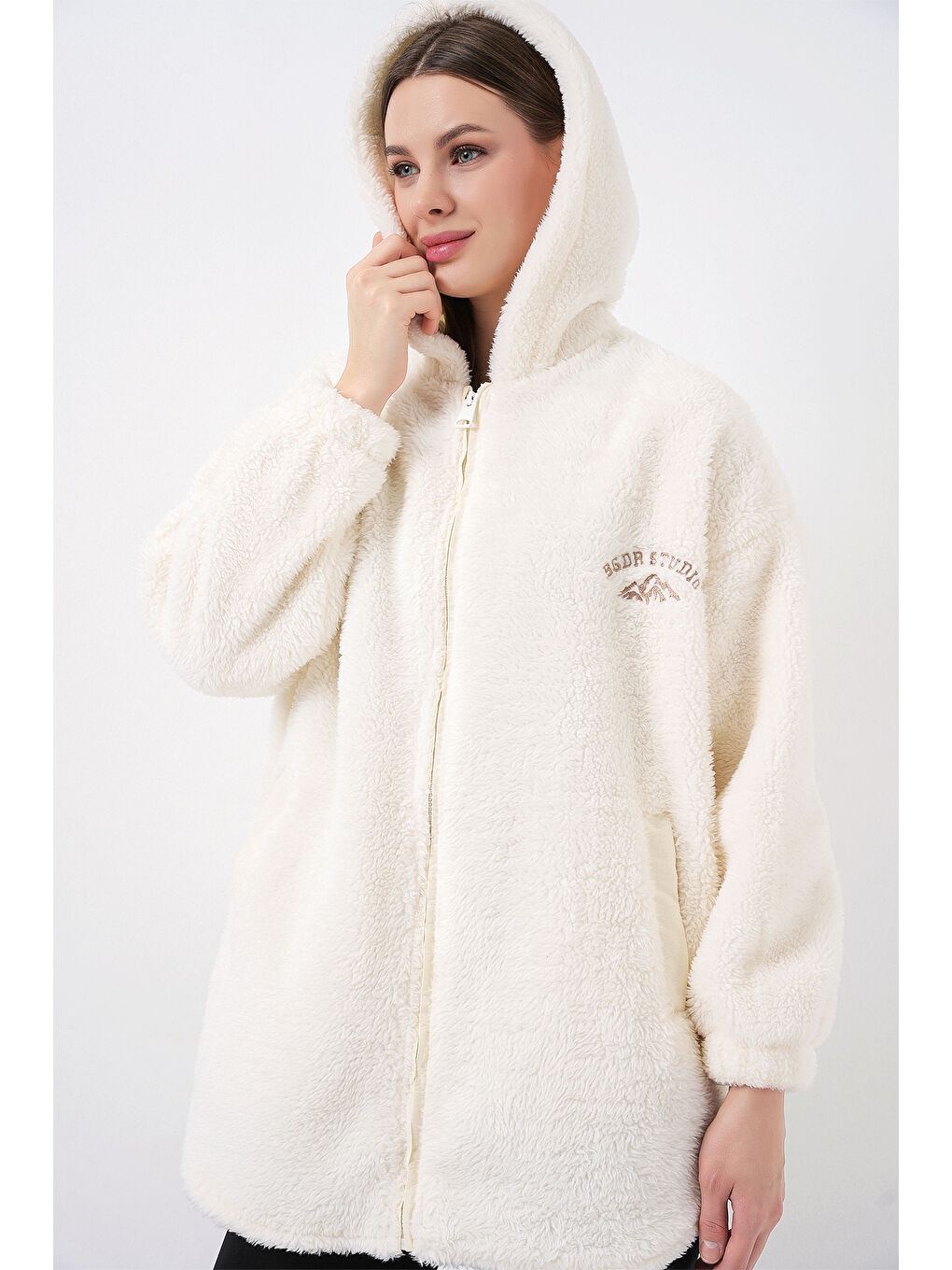 Kadın Oversize Kapüşonlu Pelüş Kaban 5207 - Ekru-2