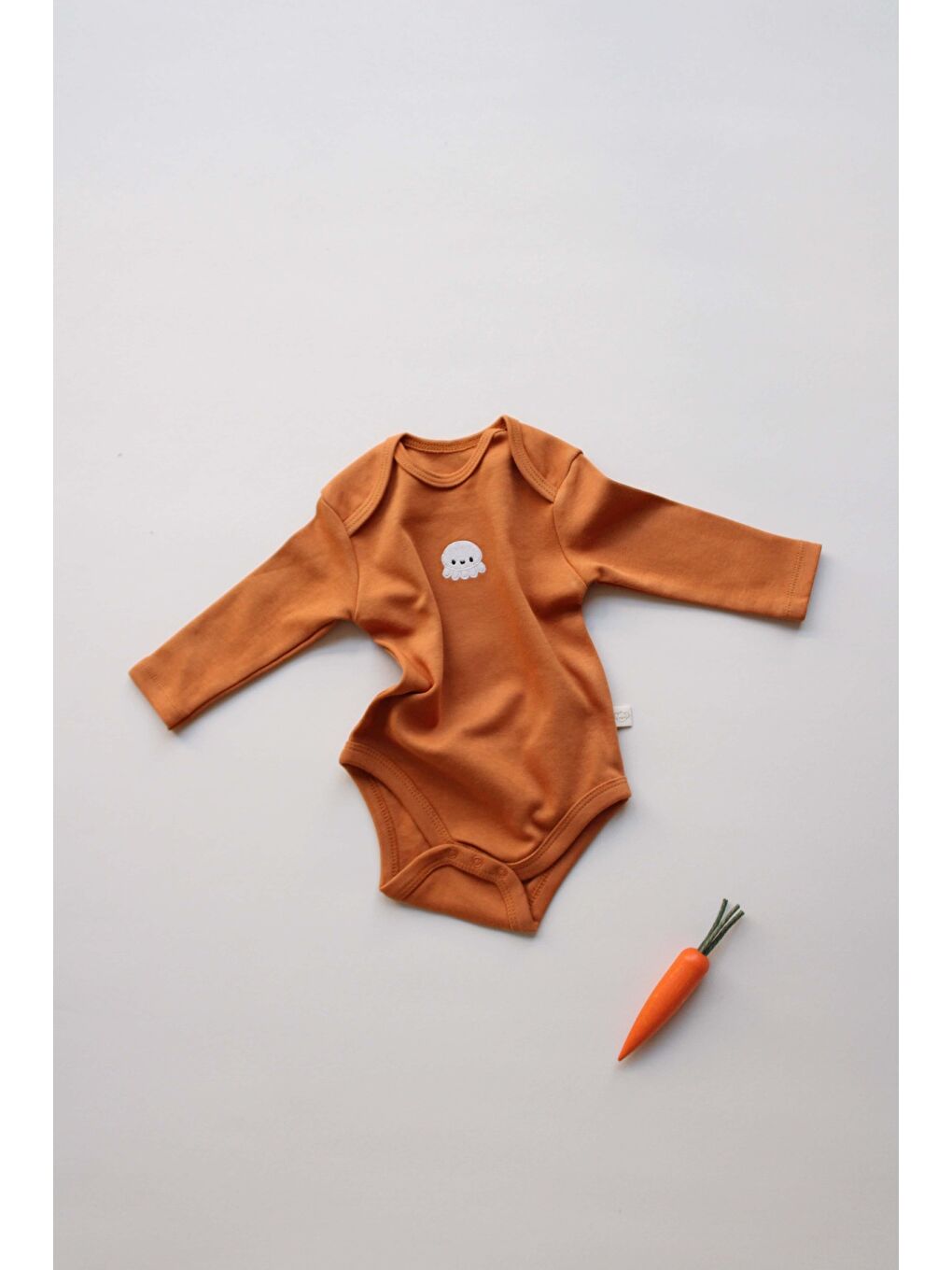 Kahverengi Ahtapot Nakışlı Uzun Kollu Body-1