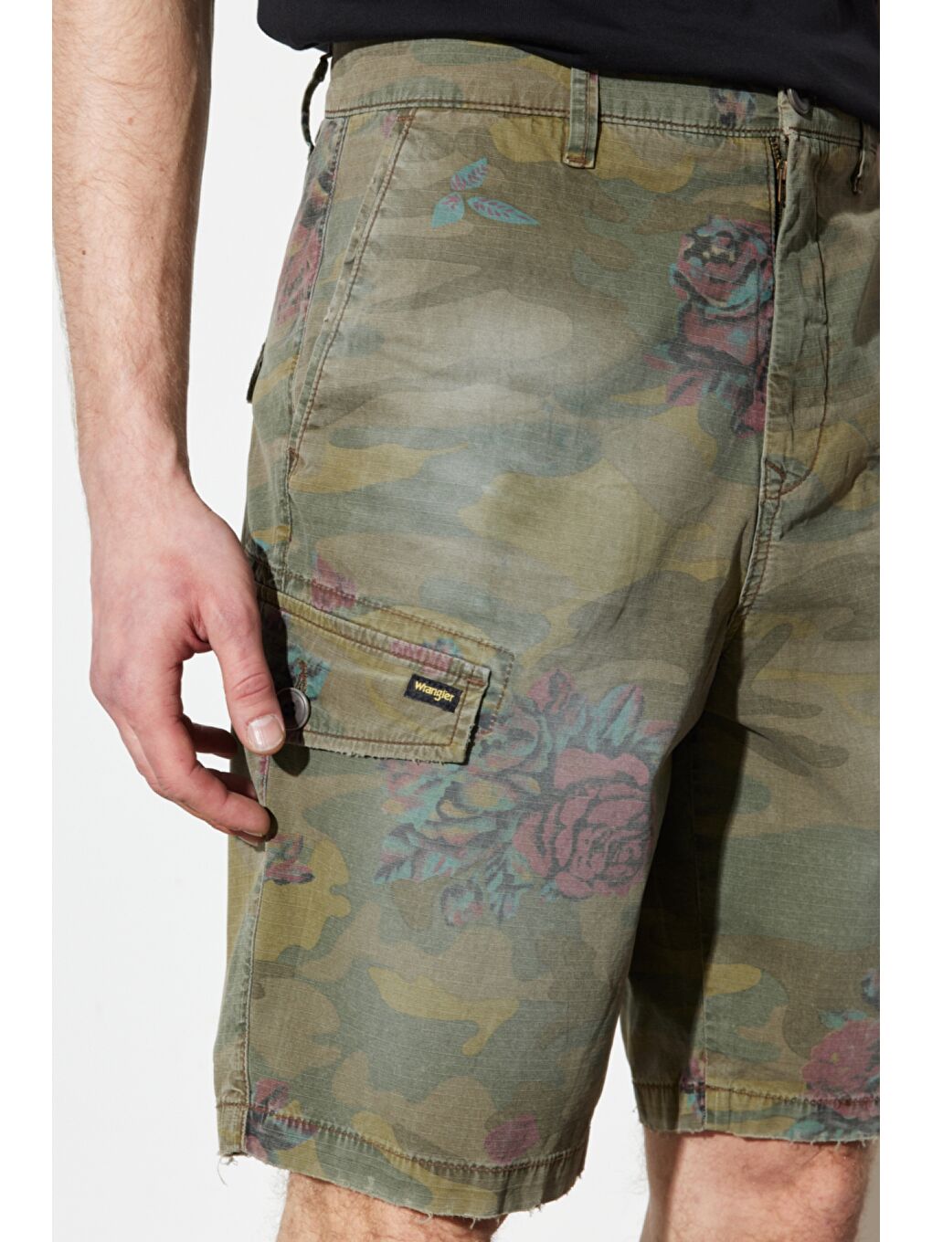 Karışık Regular Fit Normal Kesim Haki Desenli Şort-5