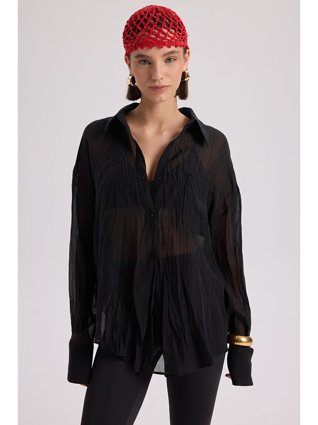 Darya Kırışık Detay Siyah Gömlek-5