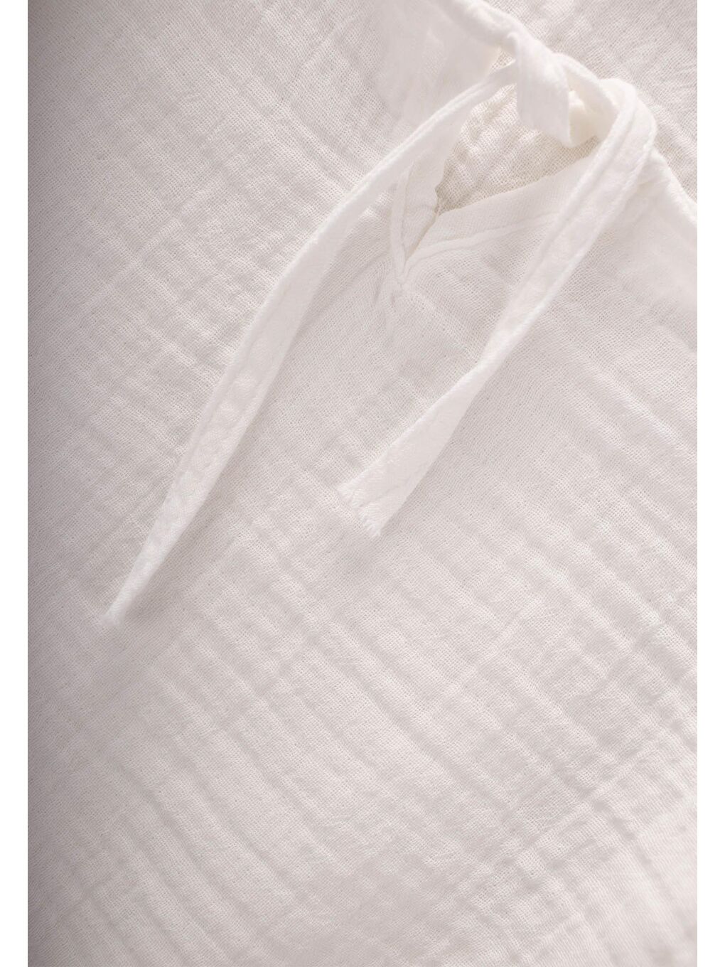 Beyaz Kız Çocuk Müslin Takım-2