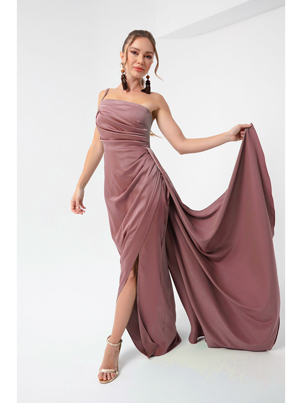Pembe Kadın Somon Tek Omuzlu Saten Abiye & Mezuniyet Elbisesi-3