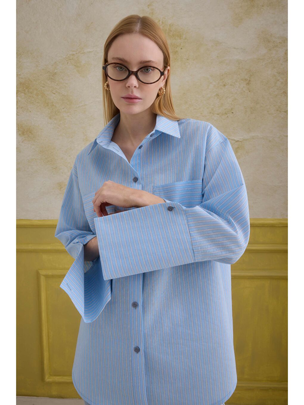 Geniş Manşetli Çizgili Gömlek Mavi-4