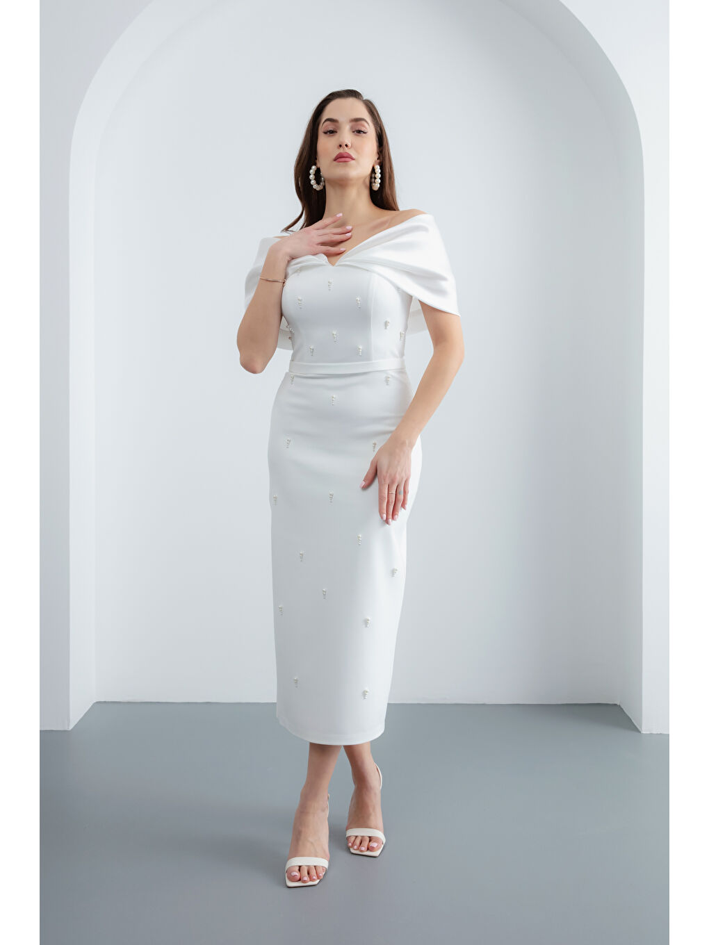 Kadın Beyaz Kayık Yaka İncili Söz Nişan Nikah Abiye Elbise-1