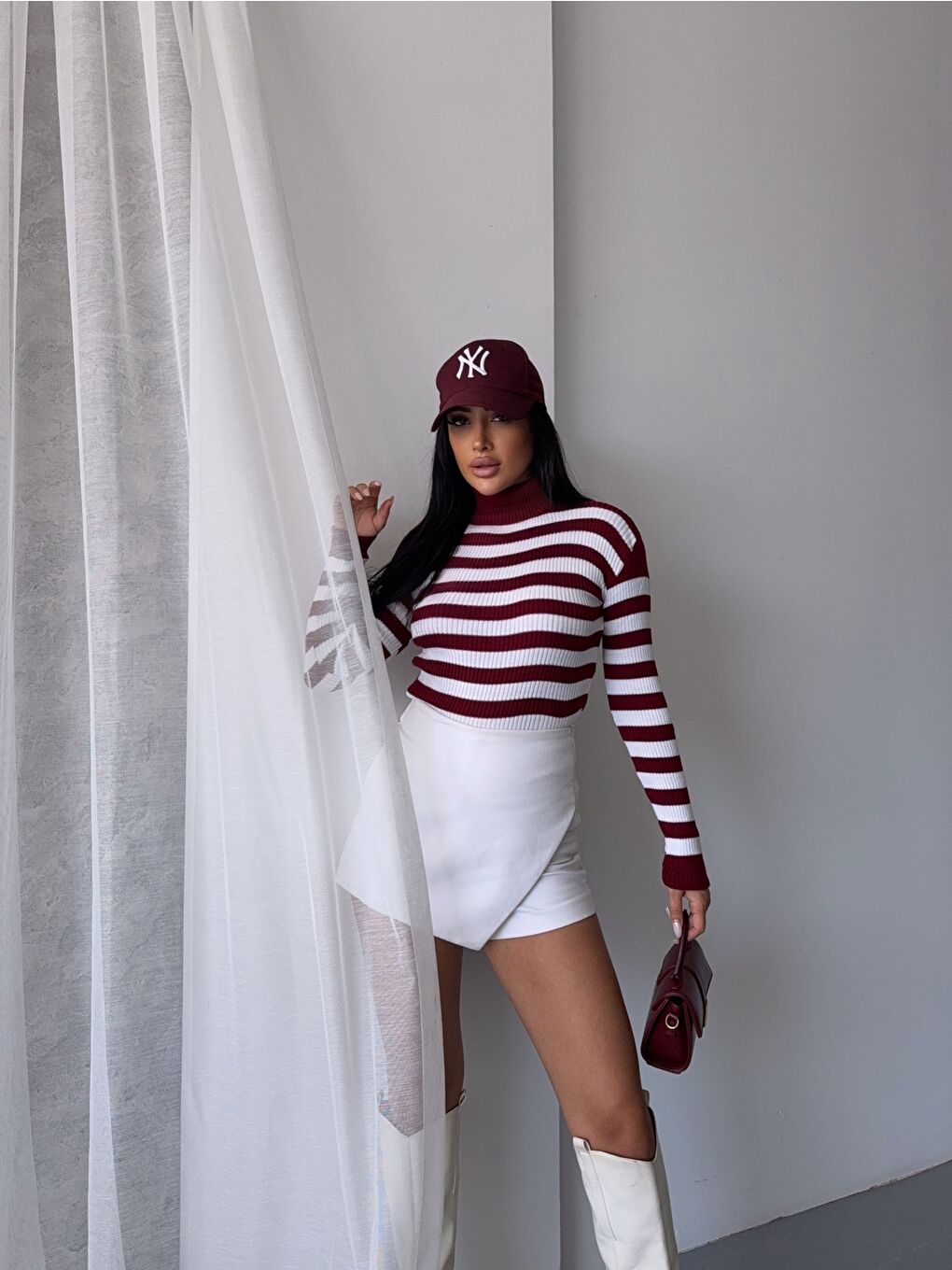 Bordo Boğazlı Çizgili Triko Kazak-2