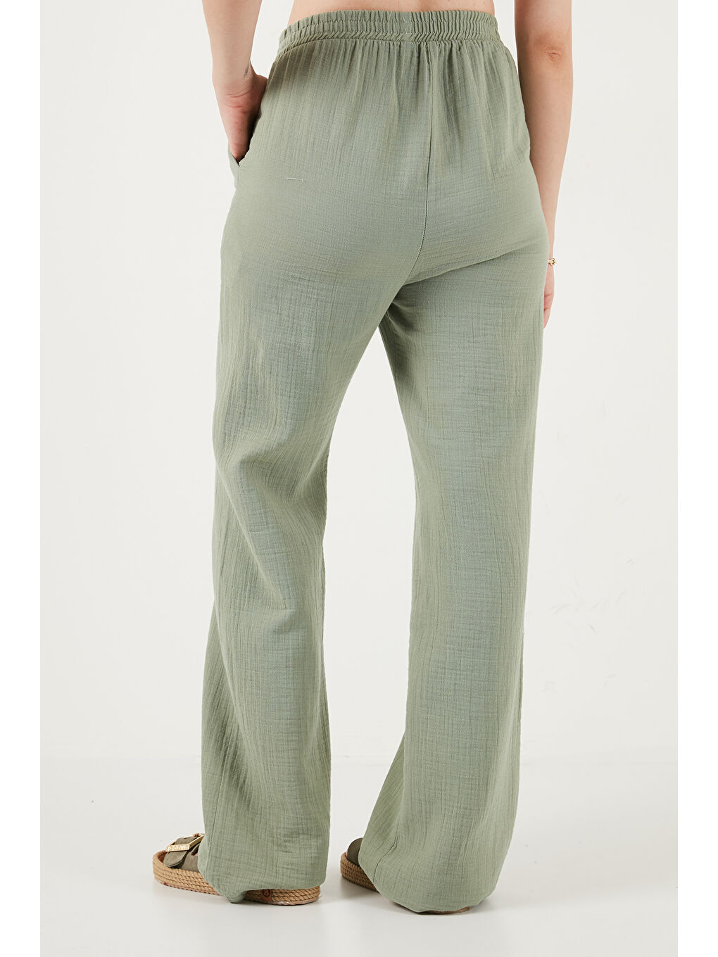 Yeşil Pamuklu Bağlamalı Relaxed Fit Yüksek Bel Geniş Paça Kadın Müslim Pantolon 5866663-6