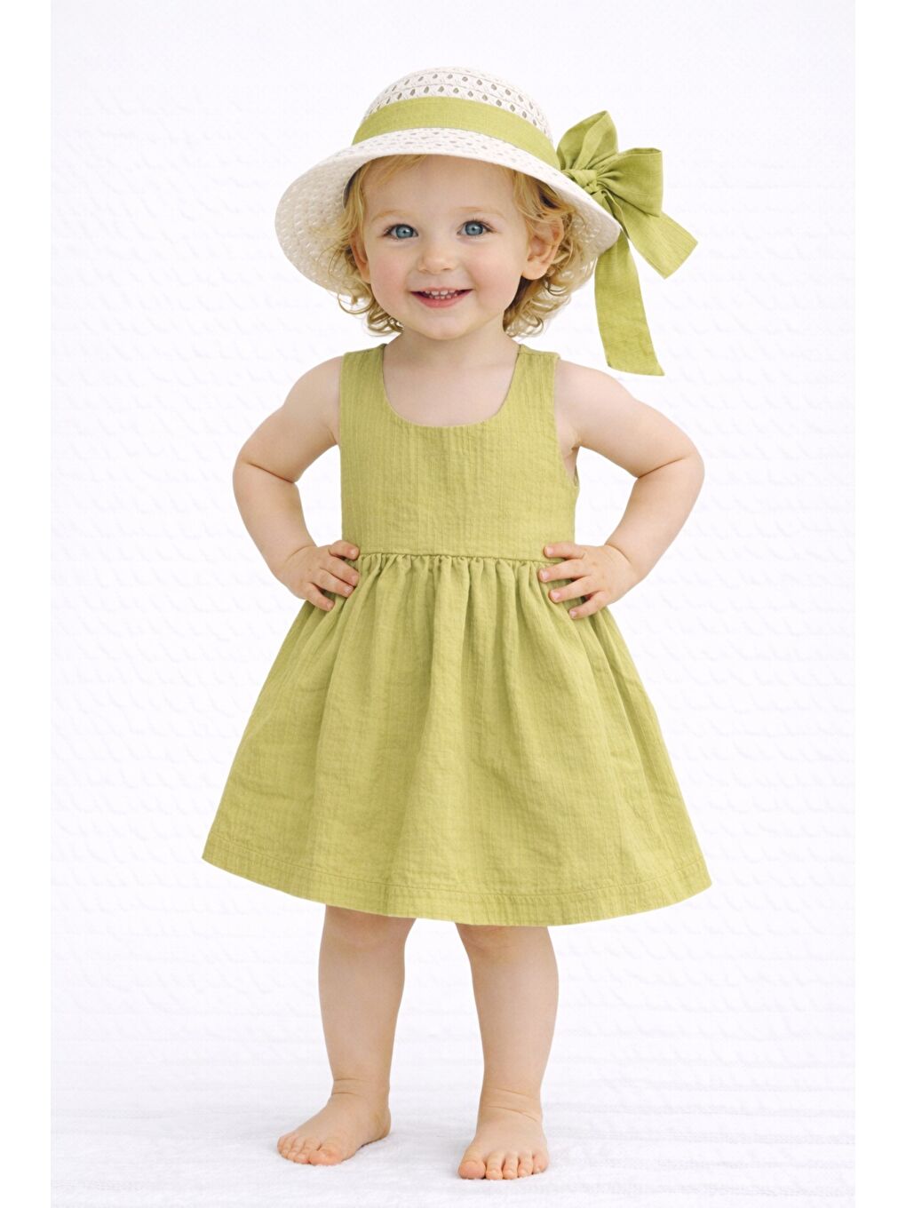 Yeşil Tatlı Kız Bebek Yazlık Fiyonklu Şapkalı Pamuklu 2'li elbise-3