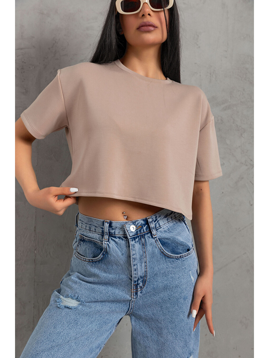 Bej Ultra Yumuşak Dokunuş: Modal Crop Top Serisi Kadın Tişört @savona