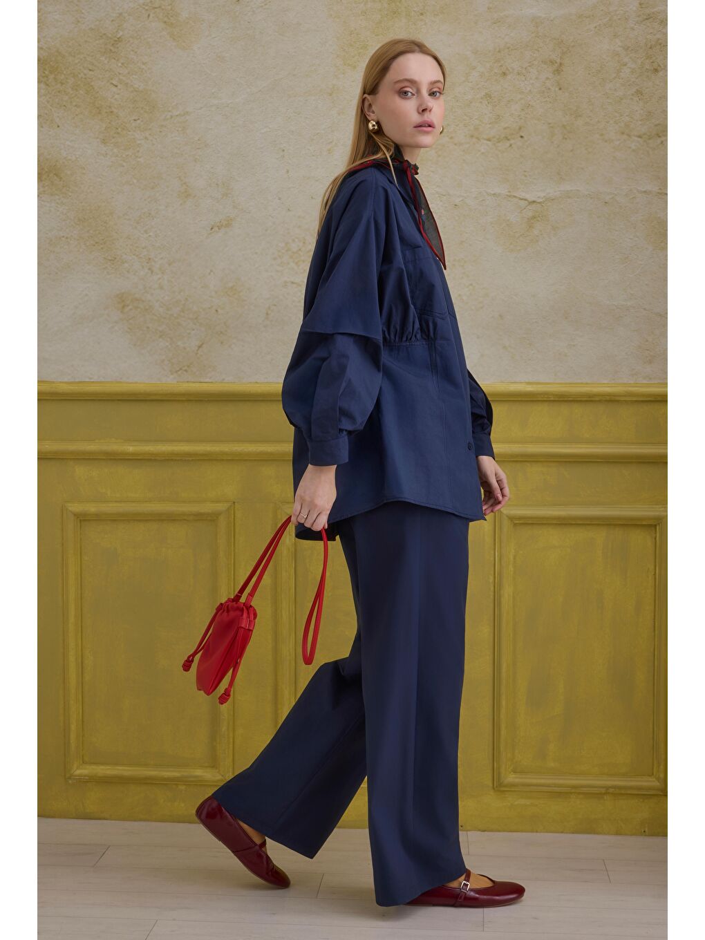 %100 Pamuk Kol Detaylı Gömlek Lacivert-2