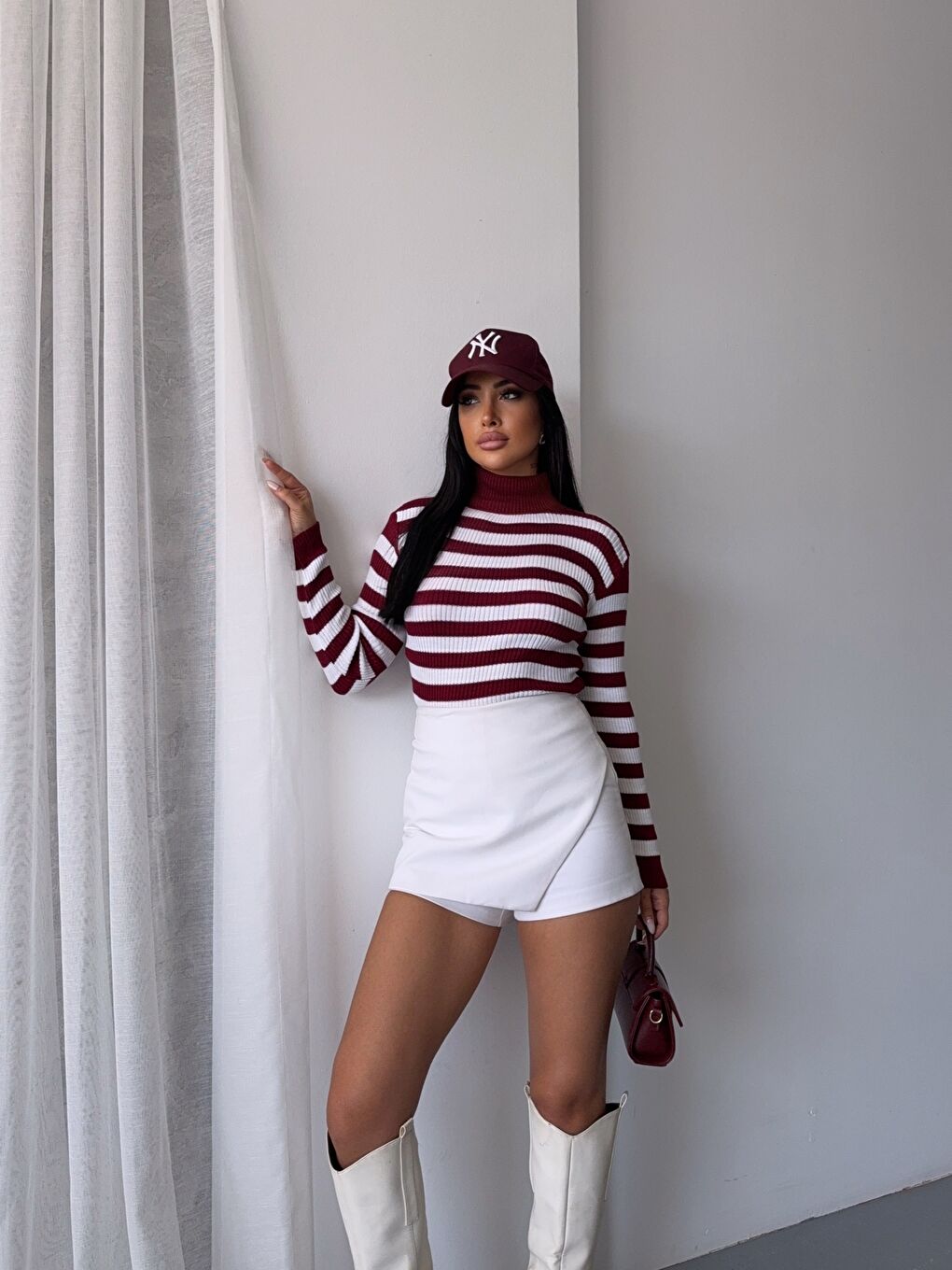 Bordo Boğazlı Çizgili Triko Kazak-3