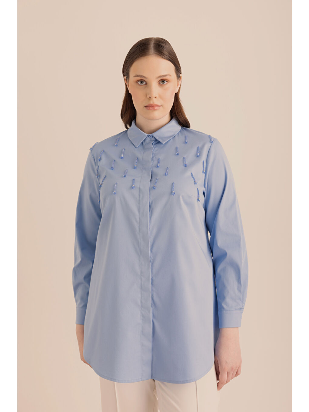 Mavi İşlemeli Pamuk Gömlek-1