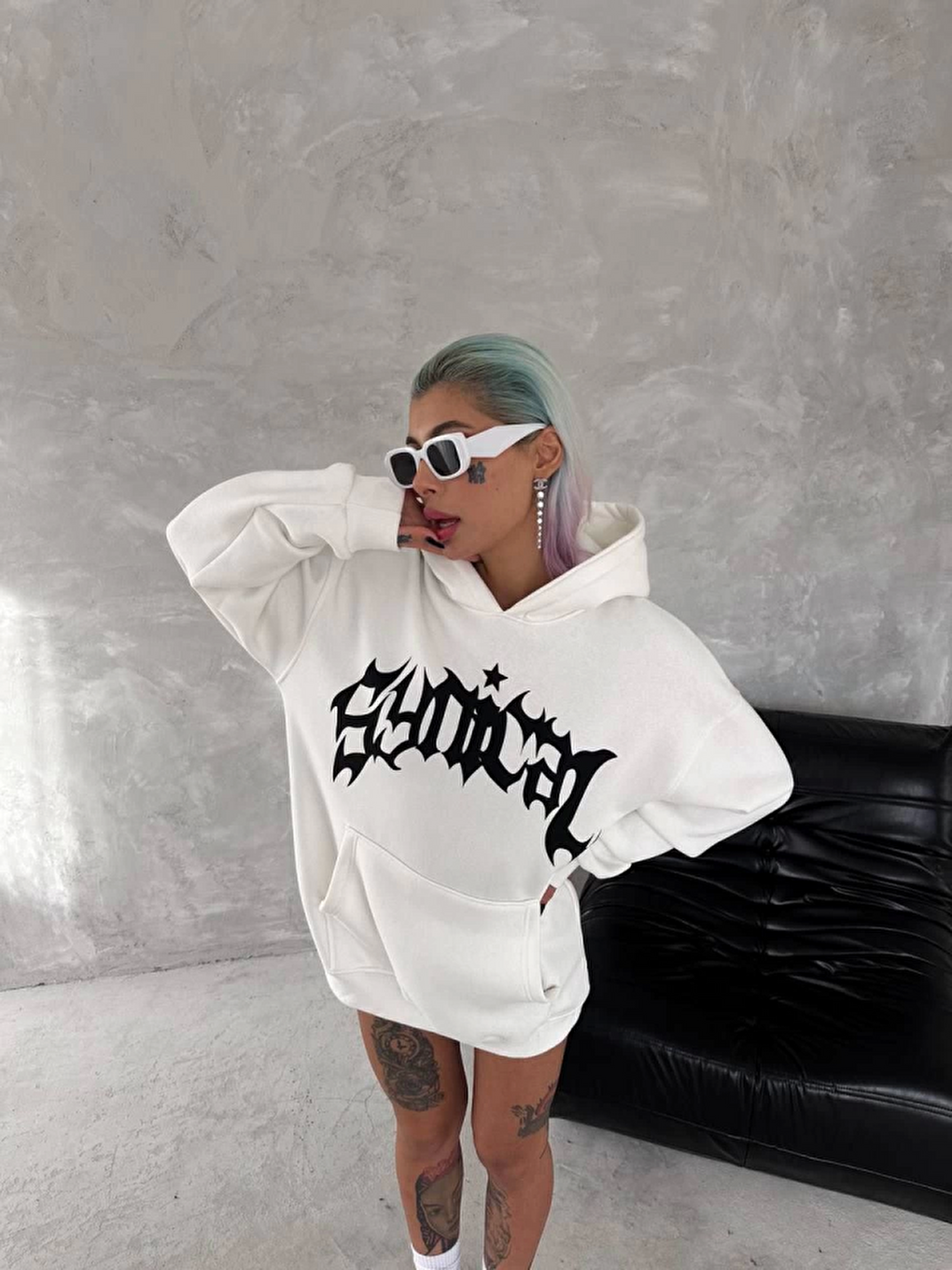 Unisex Üç İplik Kapüşonlu Baskılı Sweatshirt - Beyaz-1