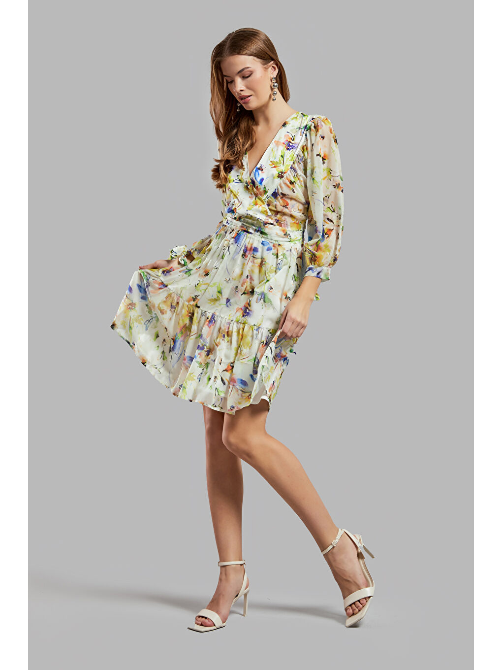 Mavi Kadın Baskılı Renk İpek Kumaş Çiçek Desenli Tasarım Elbise-1