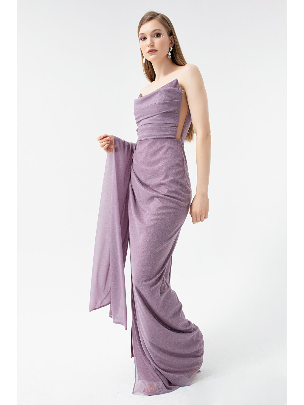 Lila Kadın Lavanta Göğüs Drapeli Yırtmaçlı Simli Abiye-1