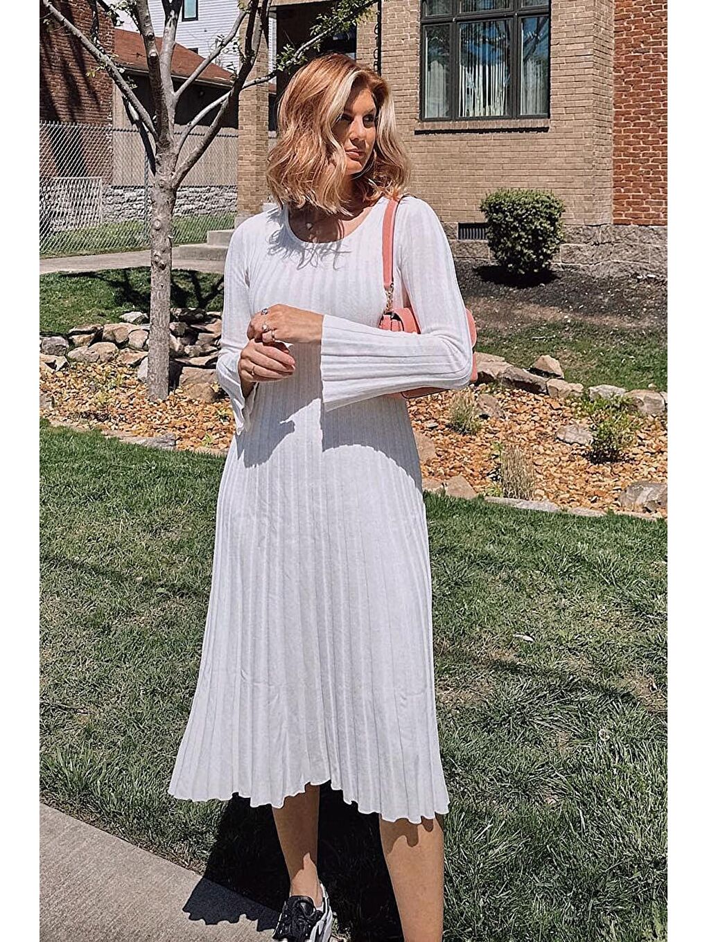 Beyaz Vücuda Oturan Fitilli Triko Midi Kadın Elbise Mg2691