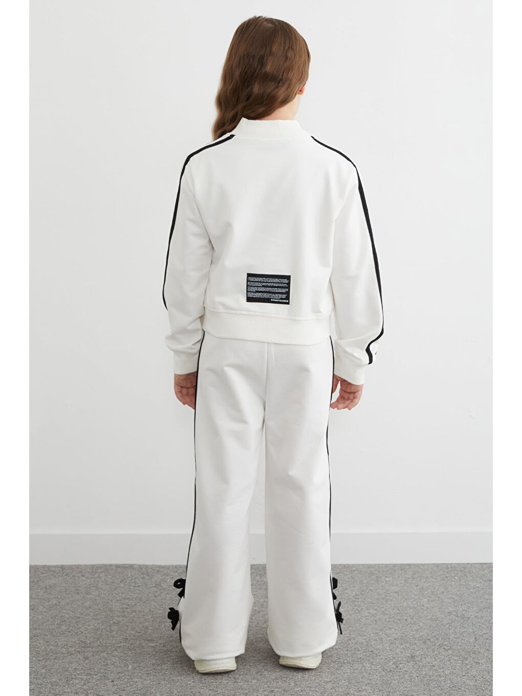 Beyaz Fiyonk Detaylı Çizgili 2 Li Kız Çocuk Takım-4